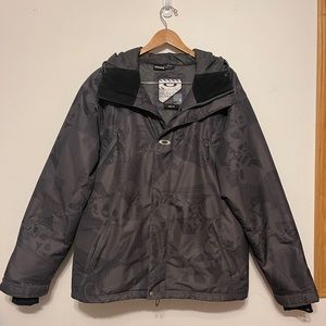 Large Men’s Oakley Thinsulate ski Jacket.